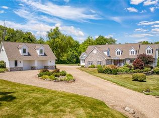 2849 Sourek Rd, Akron, OH 44333