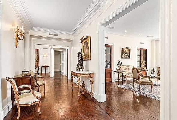 1st image of 1000 Park Ave #5B