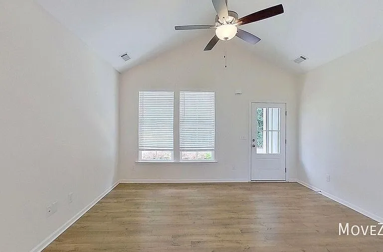 32 Shamrock Ln — Photo 32