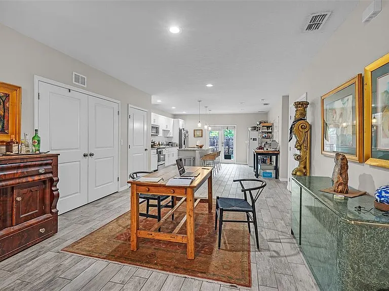 3610 N Tampa St — Photo 11
