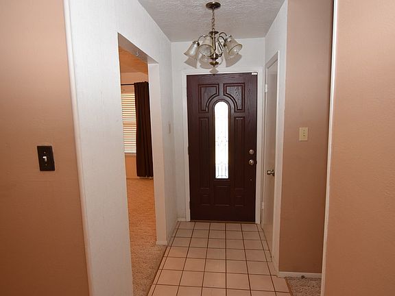 3rd image of 1609 Pagewood Ave
