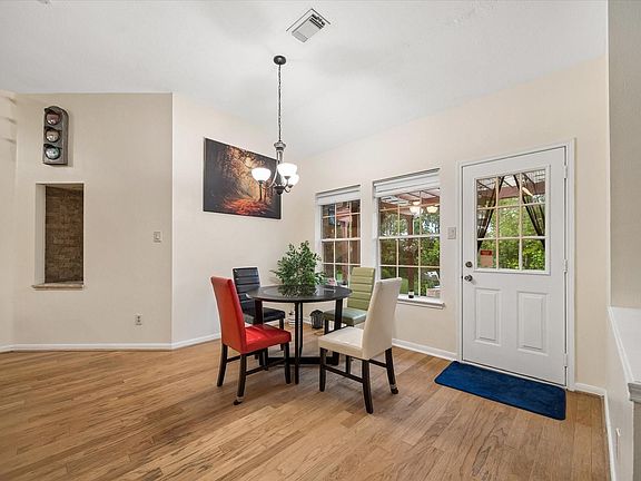 5th image of 6607 Springcrest Dr