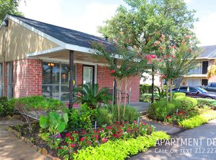 8607 Emmett F Lowry Expy #4563, Texas City, TX 77591