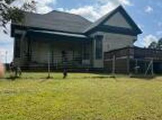 303 SE 4th St, Atkins, AR 72823