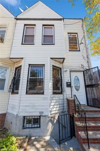 87-33 76th Street, Jamaica, NY, 11421