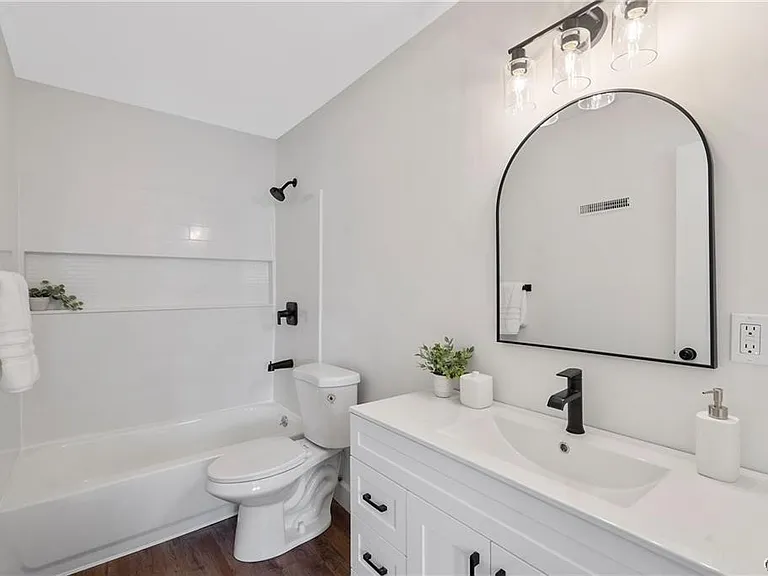 7891 Areopagitica Ave — Photo 21