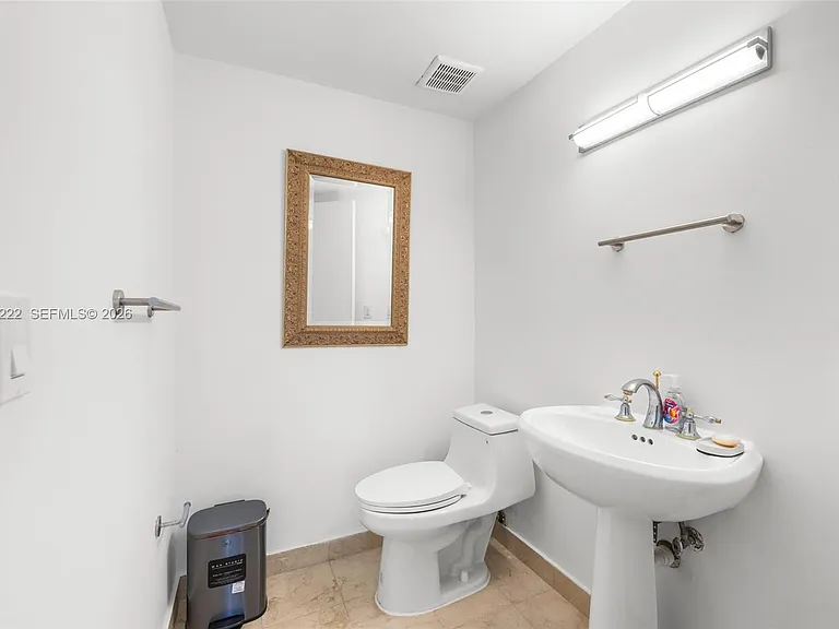 9559 Collins Ave #S9-D — Photo 4
