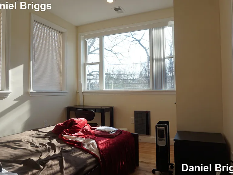1801 Beacon St #4 — Photo 22
