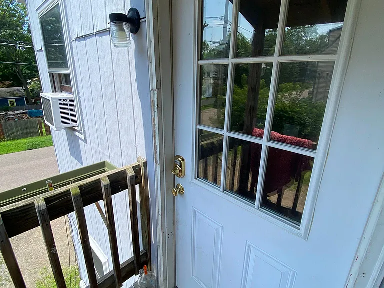 54 Wells St — Photo 14
