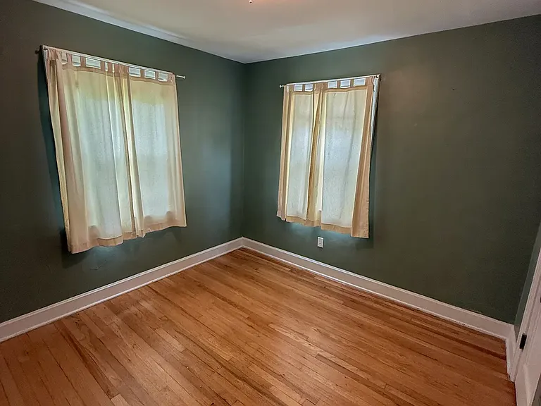 219 Langford Ct — Photo 7