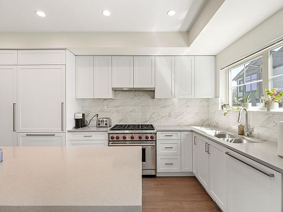 4th image of 19451 Sutton Ave #144