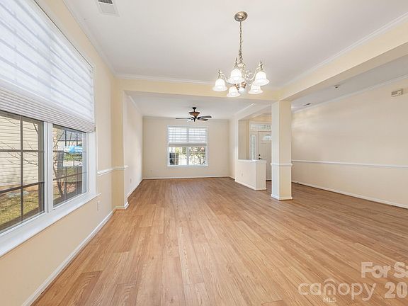 3rd image of 2013 Citron Ave