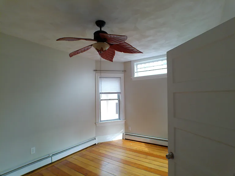1303 Smith St #2 — Photo 11