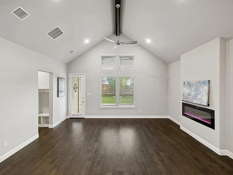 13313 Rembrandt Dr — Photo 7