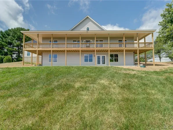 946 Carrs Bridge Rd, Bumpass, VA 23024