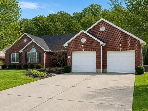 4381 Rita Mae Dr, Fairfield, OH 45014