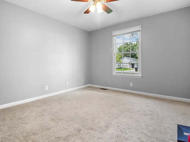 1497 Craig Dr — Photo 19