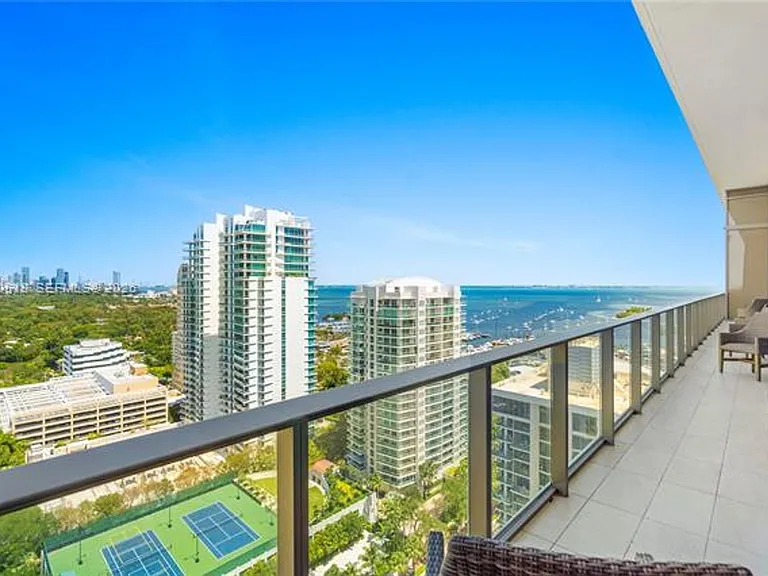 2678 Tigertail Ave #Penthouse CU-4 — Photo 40