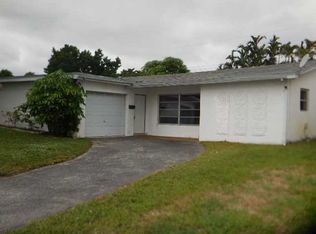 6733 Dogwood Dr, Miramar, FL 33023