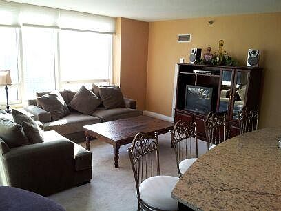 5th image of 33 W Ontario St #28A