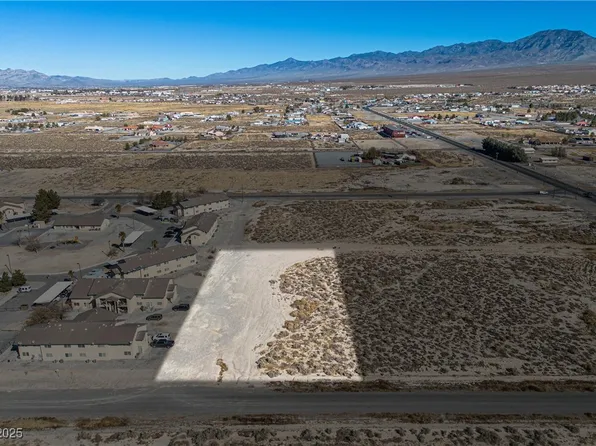 2890 E Deacon St, Pahrump, NV 89048