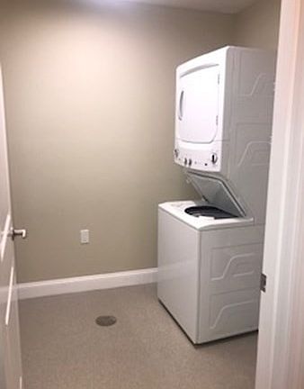 5th image of 4 Mayflower Ave #103