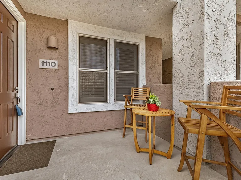 15221 N Clubgate Dr #1110 — Photo 1