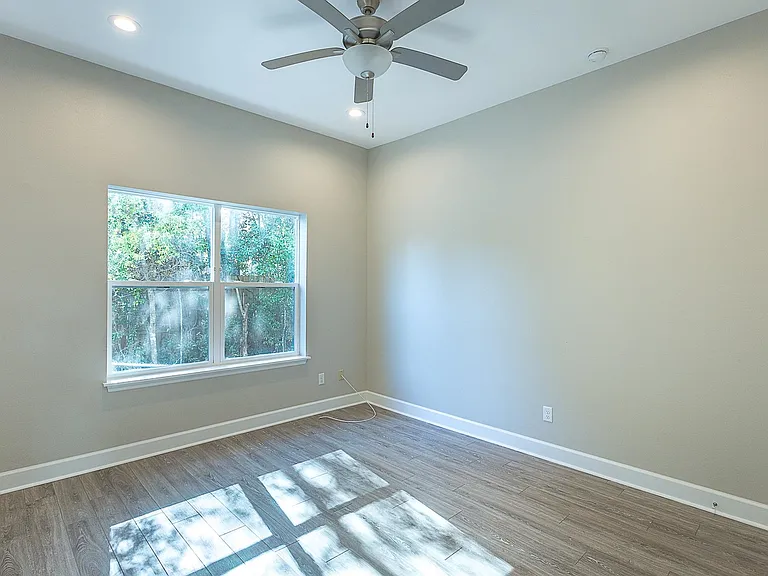 2170 Capital Cir SE #MULTIPLE — Photo 9