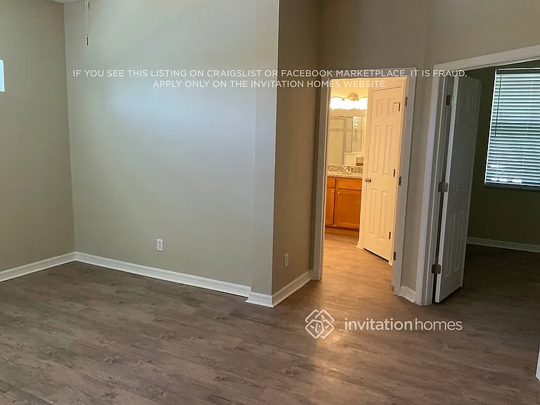 2370 Cypress Trace Cir — Photo 9