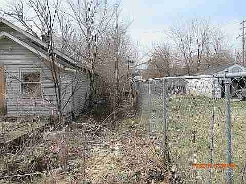 17369 Barlow