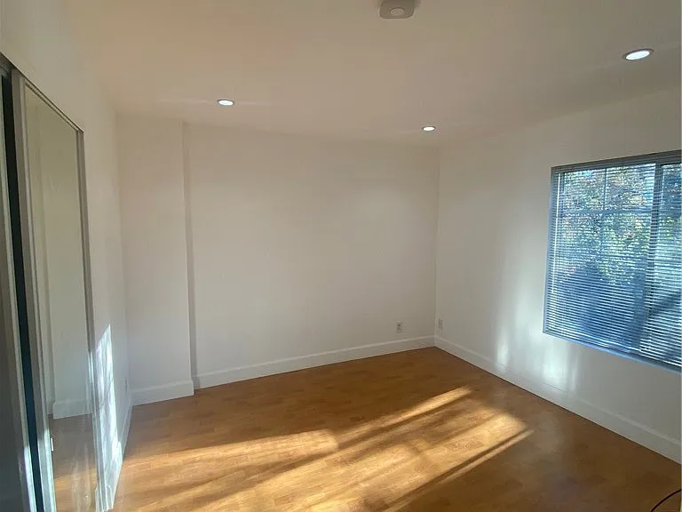 3380 Holly Grove St — Photo 11