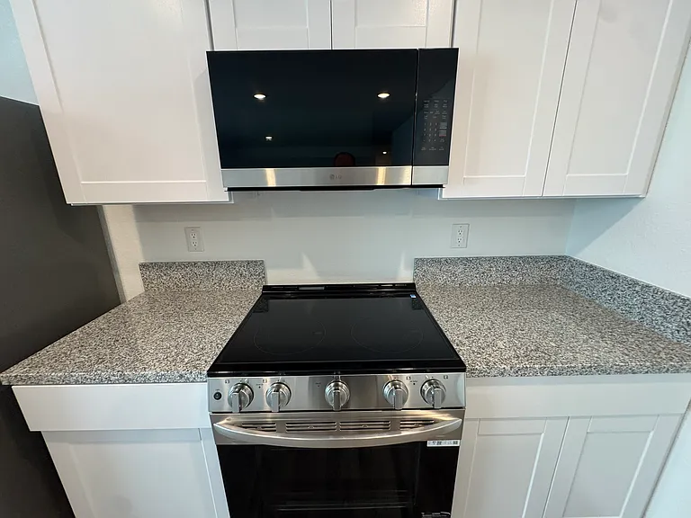 2800 Steamship Dr — Photo 6