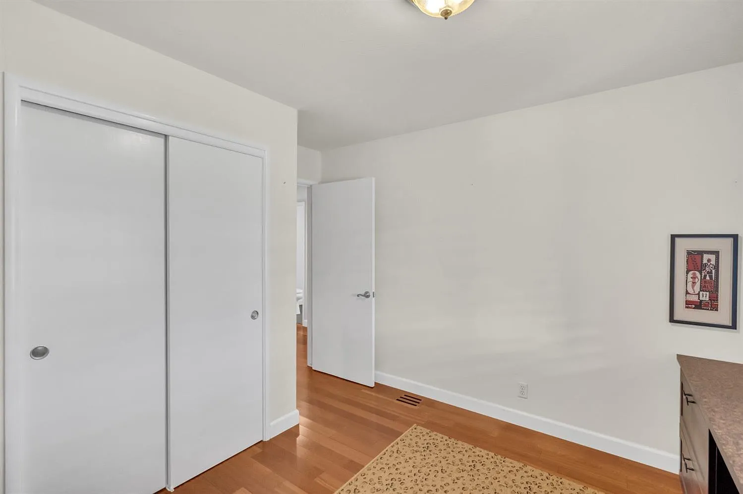 2429 38th Ave photo 1