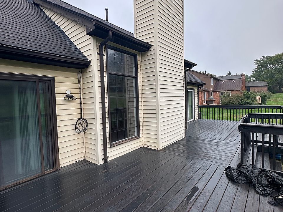 30320 Stratford Ct, photo 30