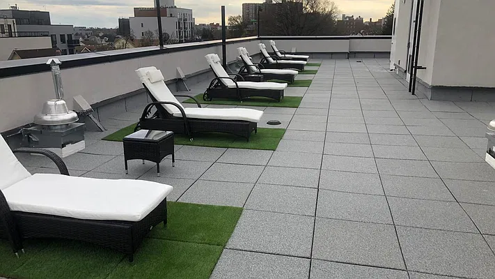 Rented by Nooklyn NYC LLC | media 23