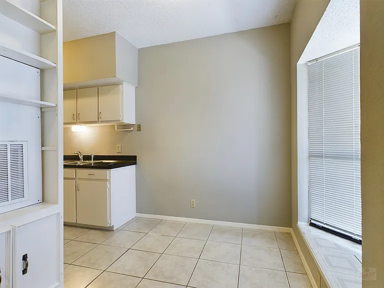 3316 Guadalupe St #304 — Photo 5