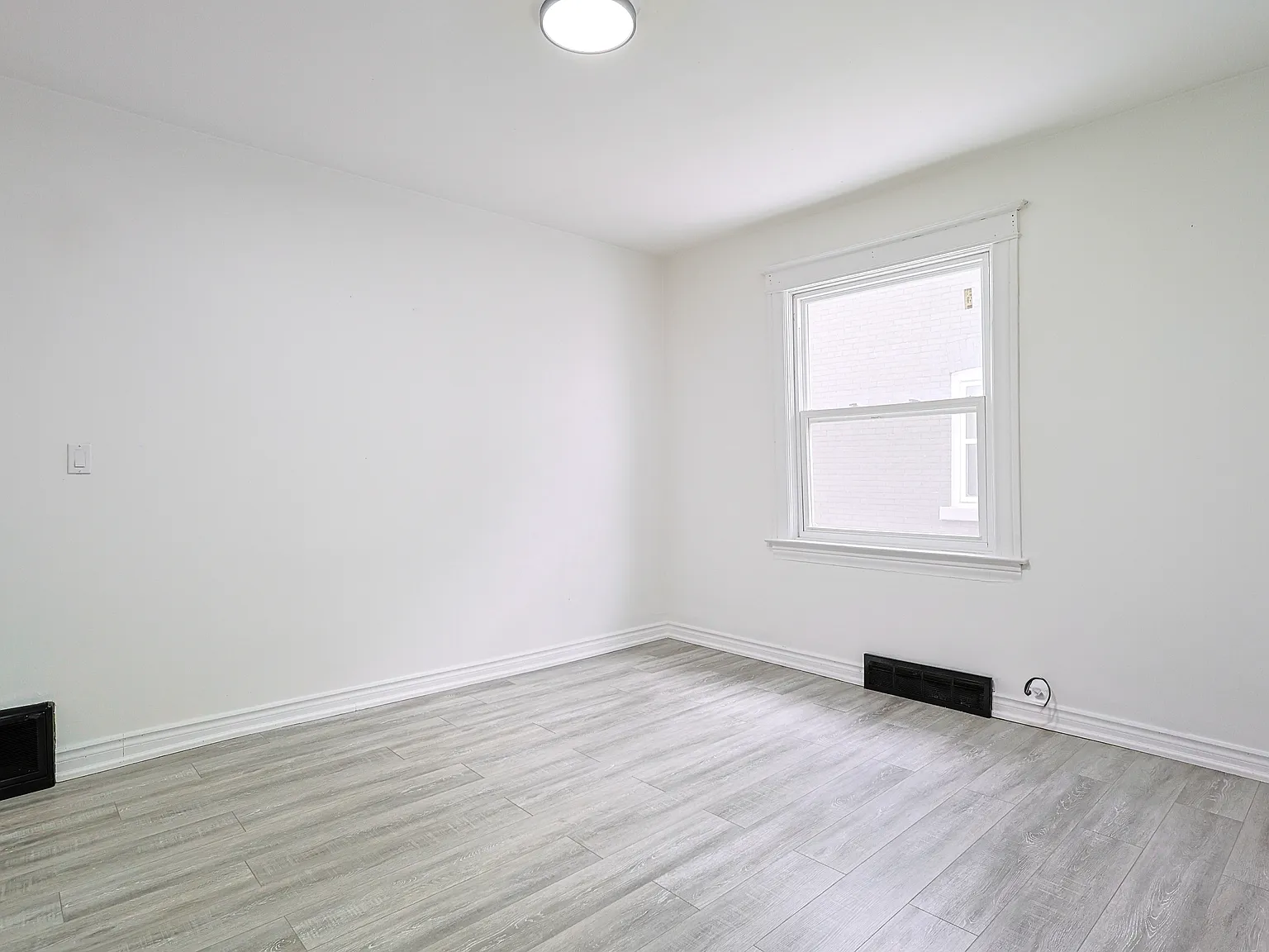 2 bed, $1,750 — Photo 2