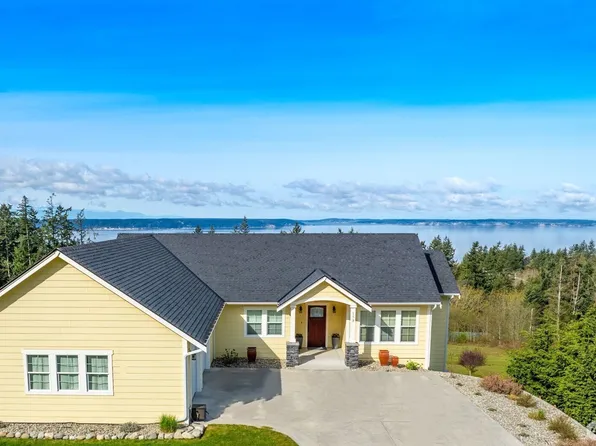 153 Arborcrest Place, Camano Island, WA 98282