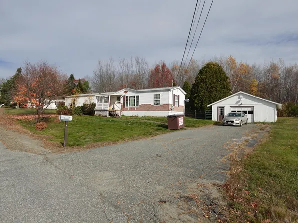 139 Galilee Road, Farmington, ME 04938