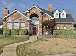 3109 Phillip Dr, Hurst, TX 76054