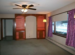 11 Dewey St, Springfield, VT 05156