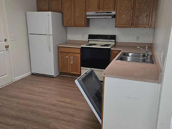 2nd image of 3960 E Valley Ln #B
