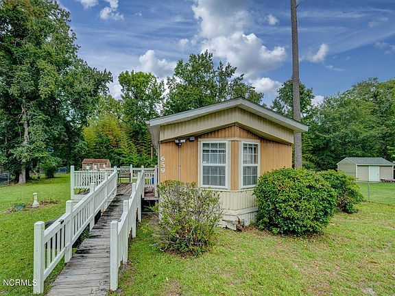 3rd image of 659 Lea Dr