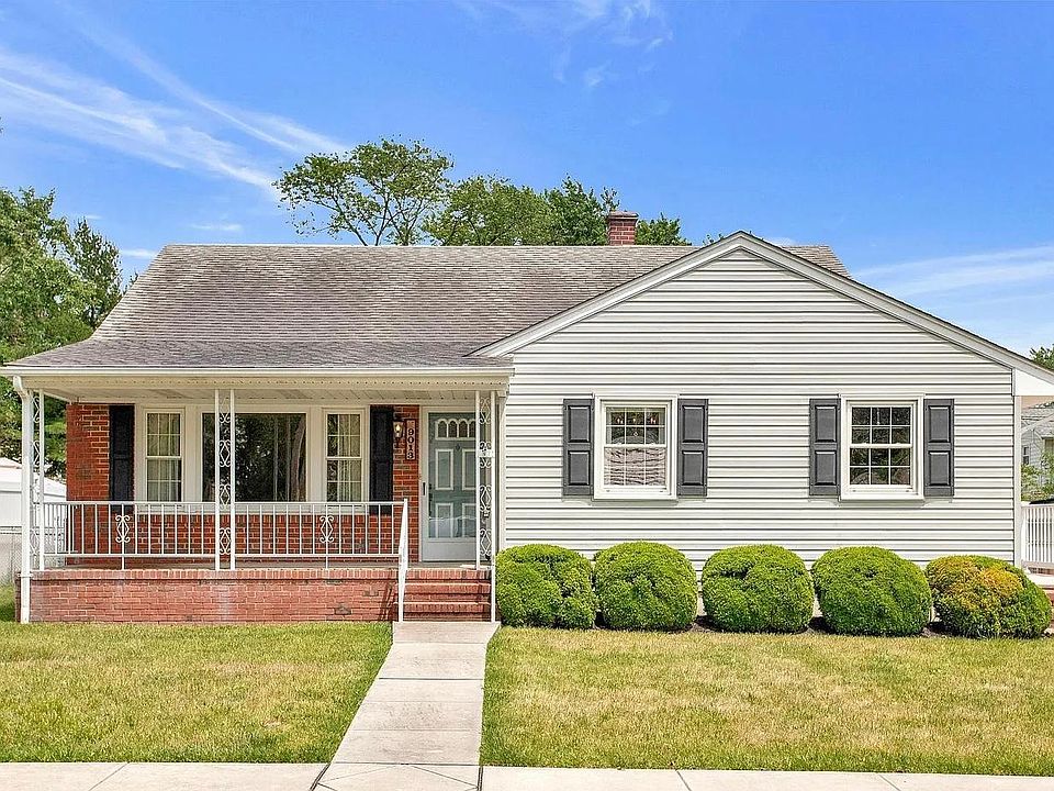 1st image of 9013 Carlisle Ave