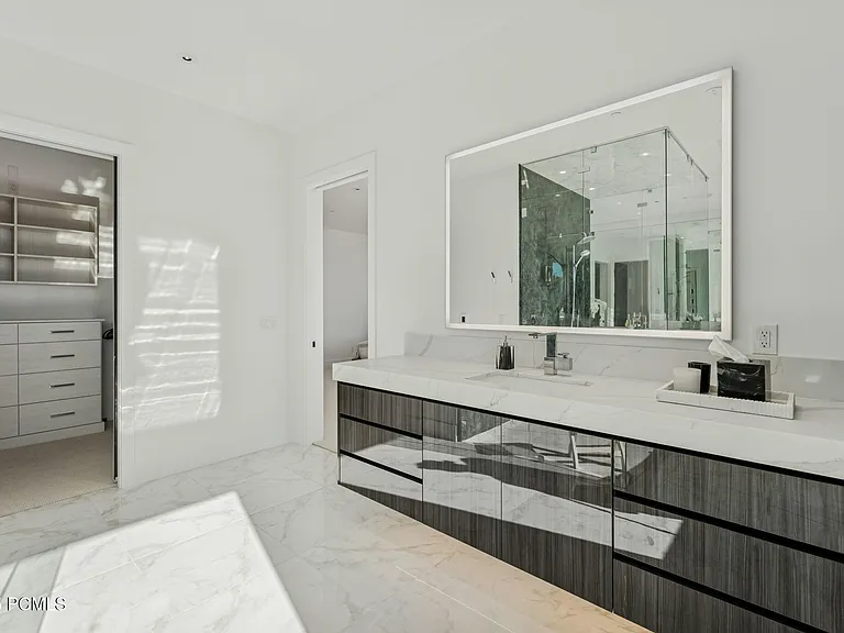3404 E Wapiti Canyon Rd — Photo 38