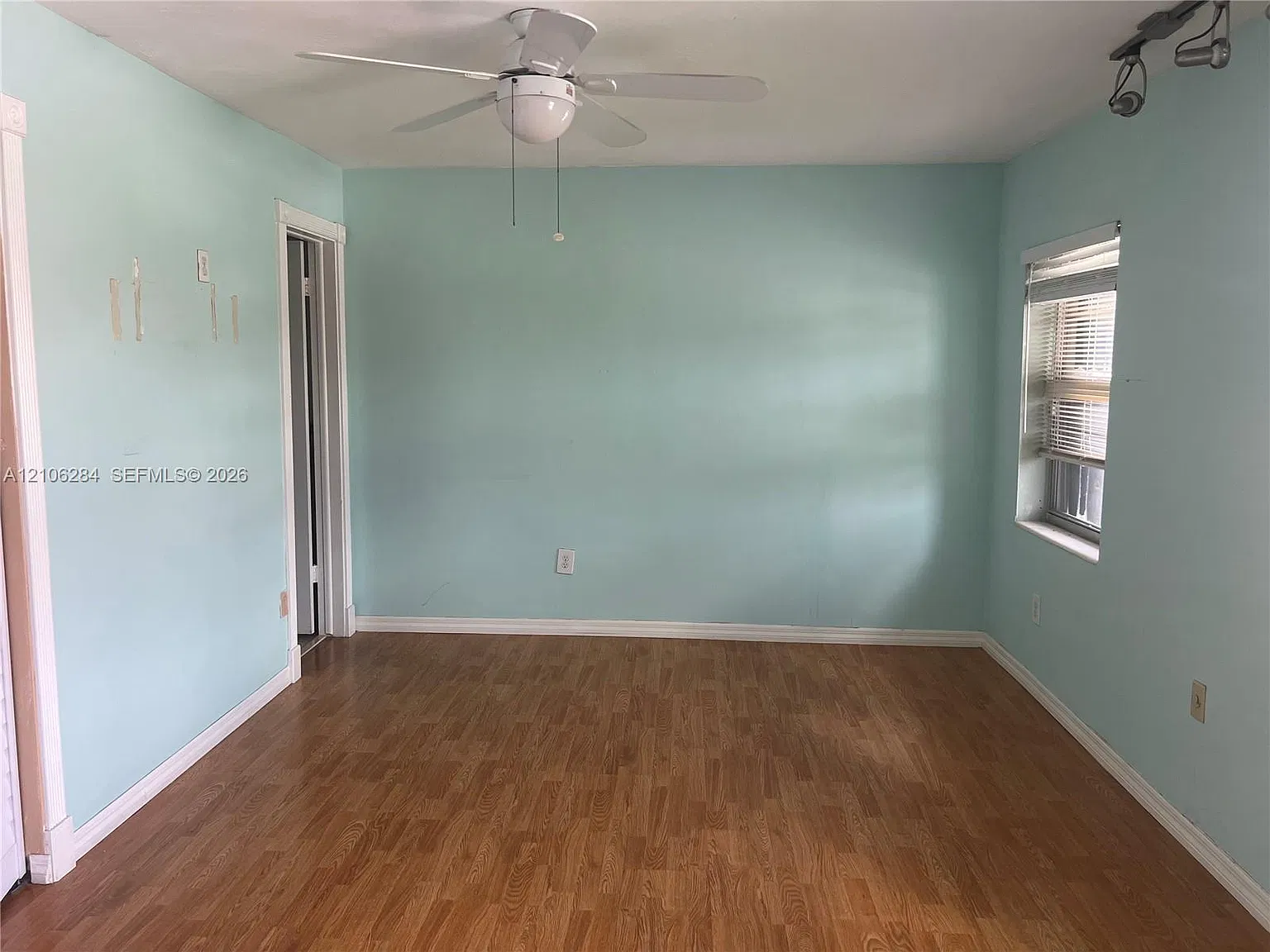 Devon Aire Villas Sec 9 — Photo 4