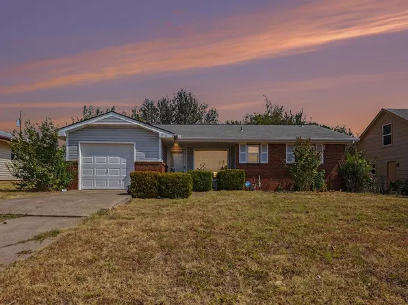 1616 Melody Dr, Midwest City, OK 73130