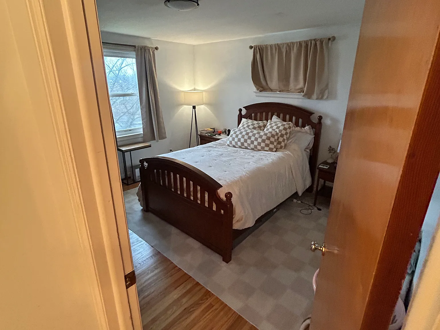 2 bed, 1200 sqft, $1,450 — Photo 2