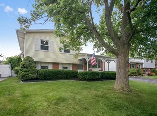 3279 Devin Rd, Grove City, OH 43123