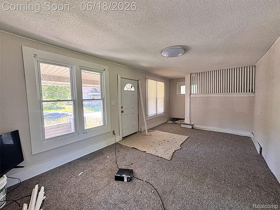 3rd image of 5131 Saint Clair St